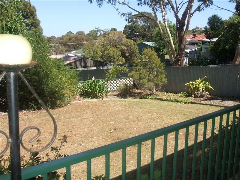 4 Ferguson Avenue, Reynella East SA 5161