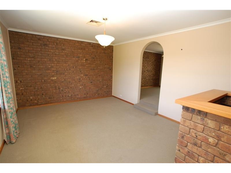 25 Banksia Road, Aberfoyle Park SA 5159
