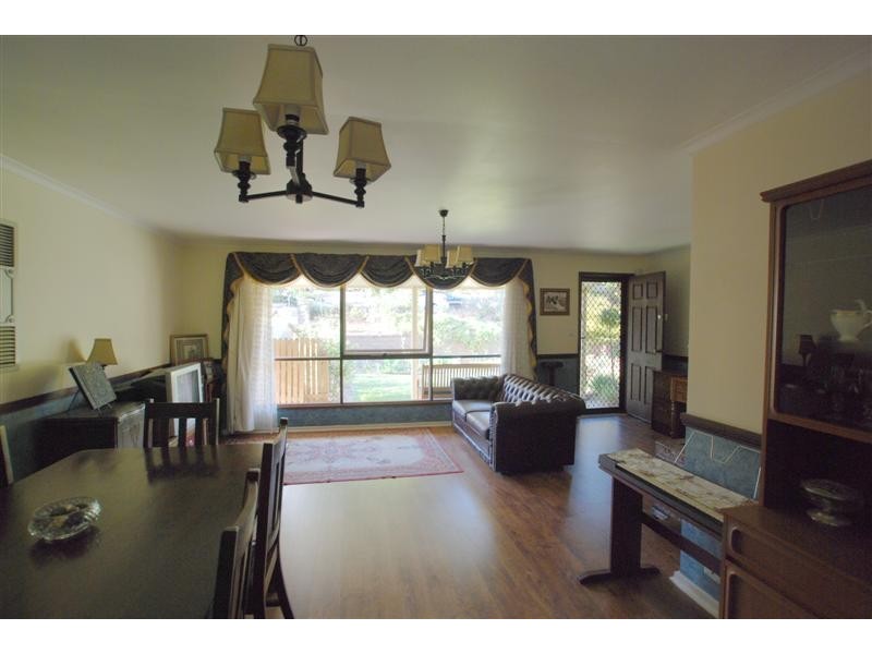 19 Walters Crescent, Aberfoyle Park SA 5159