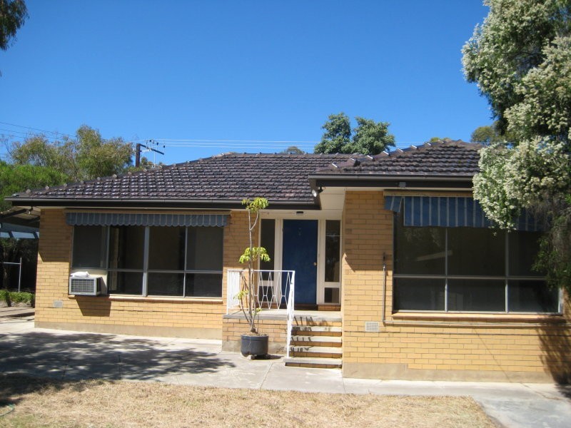 177 Blacks Road, Flagstaff Hill SA 5159