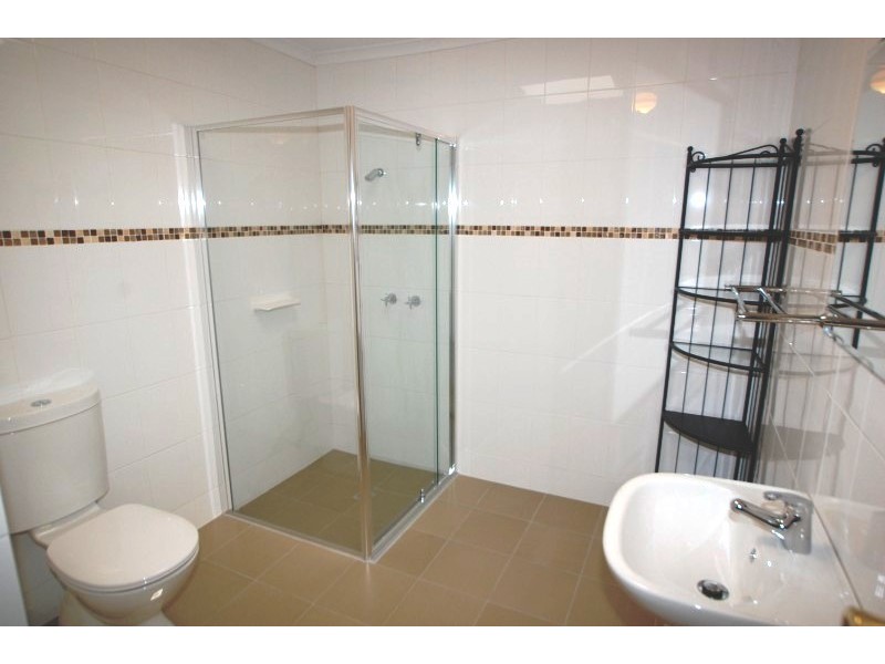 4/15 Owen Street, Adelaide SA 5000