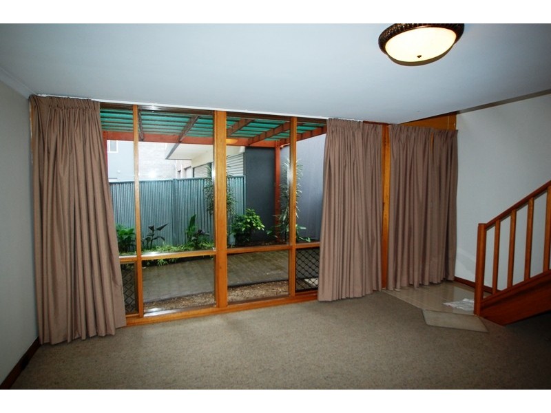 4/15 Owen Street, Adelaide SA 5000