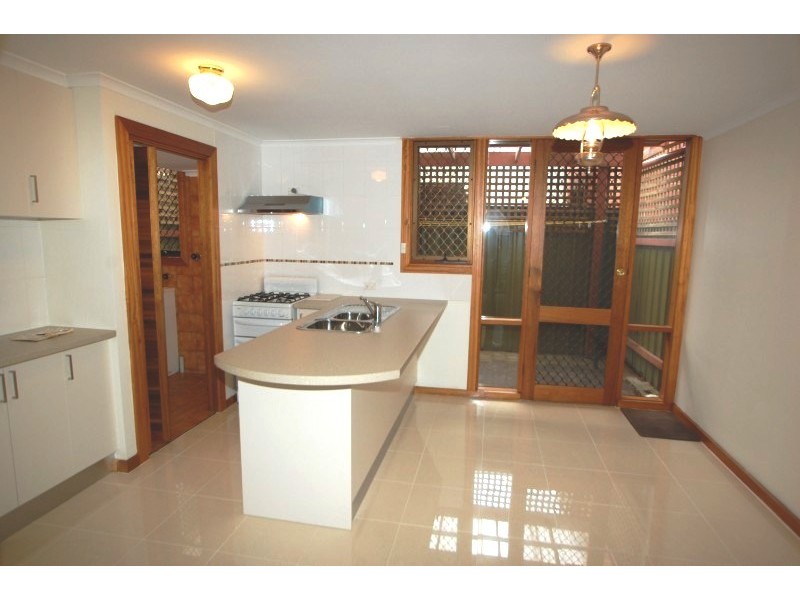 4/15 Owen Street, Adelaide SA 5000