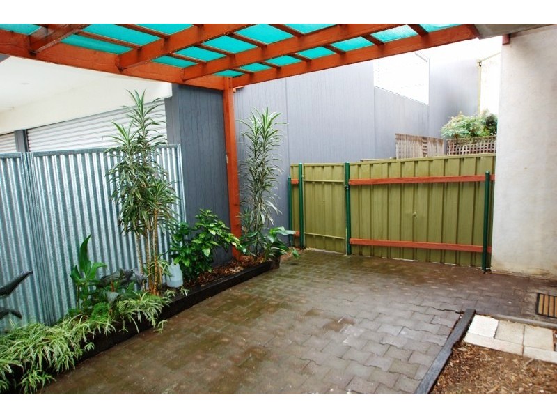 4/15 Owen Street, Adelaide SA 5000