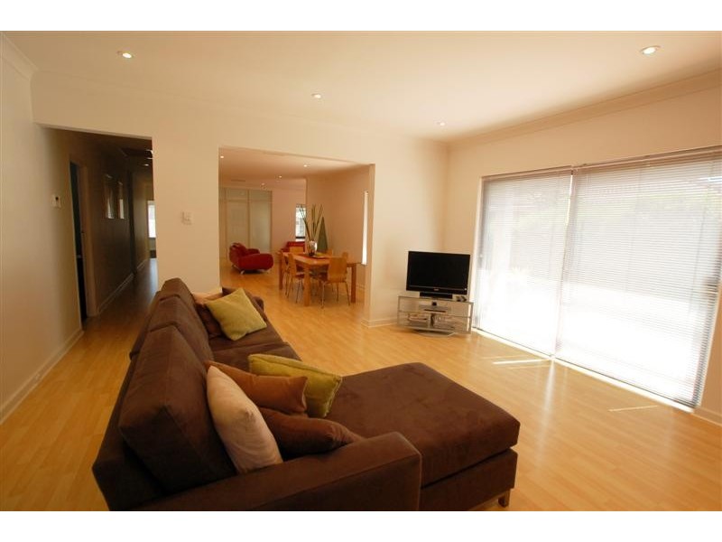 26 Nixon Street, Marion SA 5043