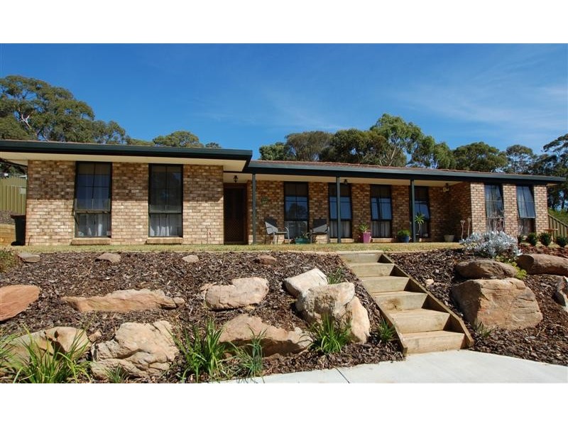 10 Alpine Road, Happy Valley SA 5159