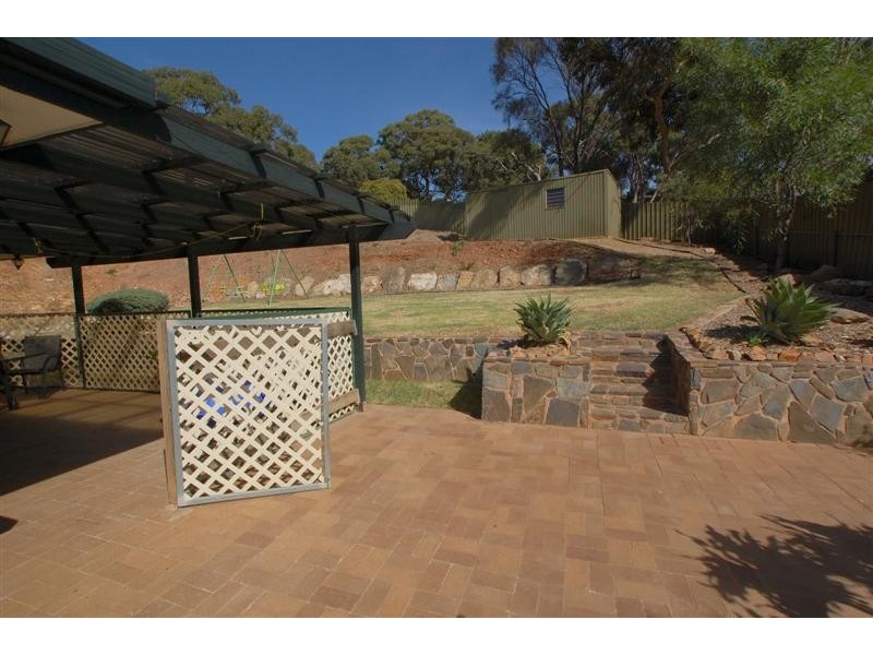 10 Alpine Road, Happy Valley SA 5159