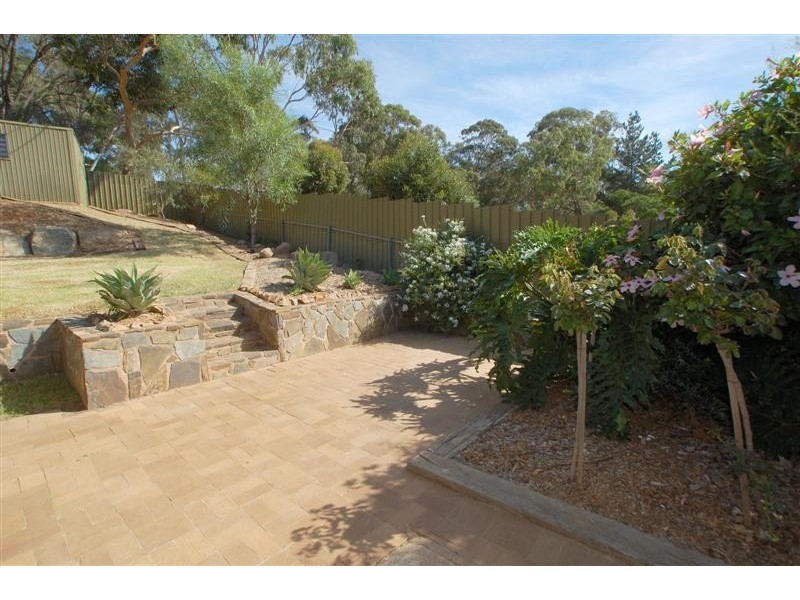 10 Alpine Road, Happy Valley SA 5159