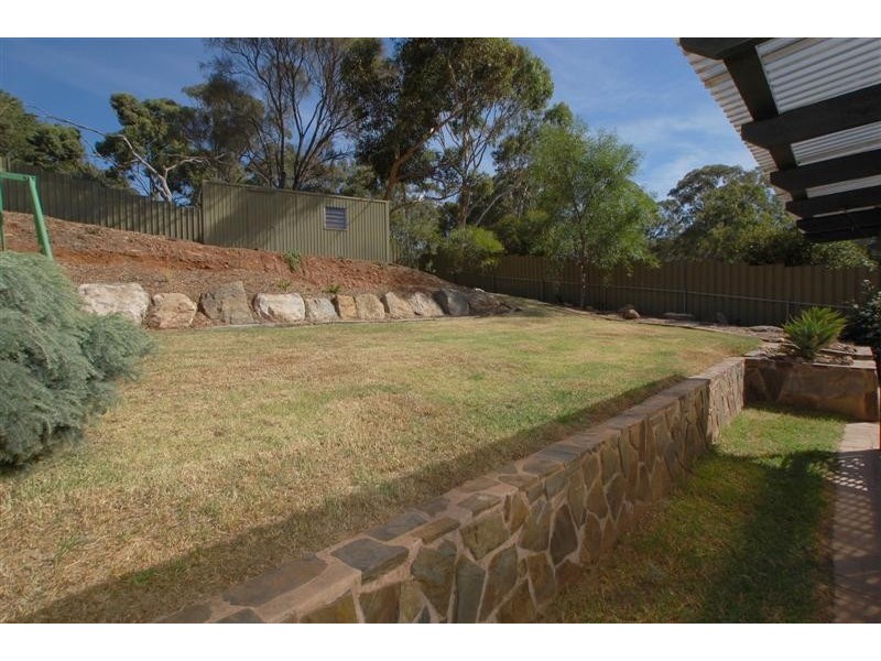 10 Alpine Road, Happy Valley SA 5159