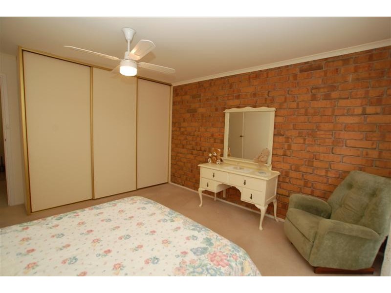 1-2 Woodcock Place, Morphett Vale SA 5162