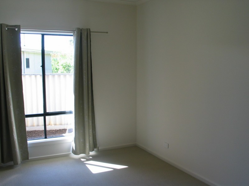 1 Richard Ave, Mitchell Park SA 5043