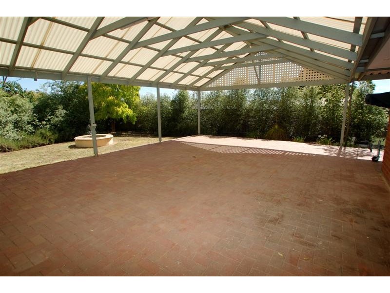 38 Barton Drive, Trott Park SA 5158