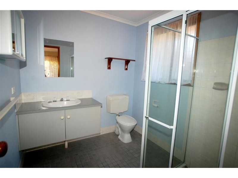 38 Barton Drive, Trott Park SA 5158