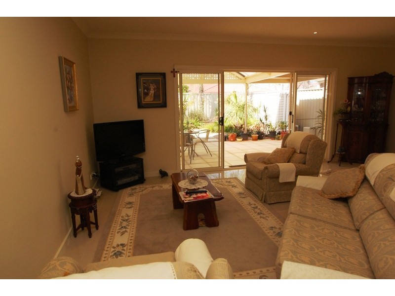 8A Ewell Ave, Warradale SA 5046