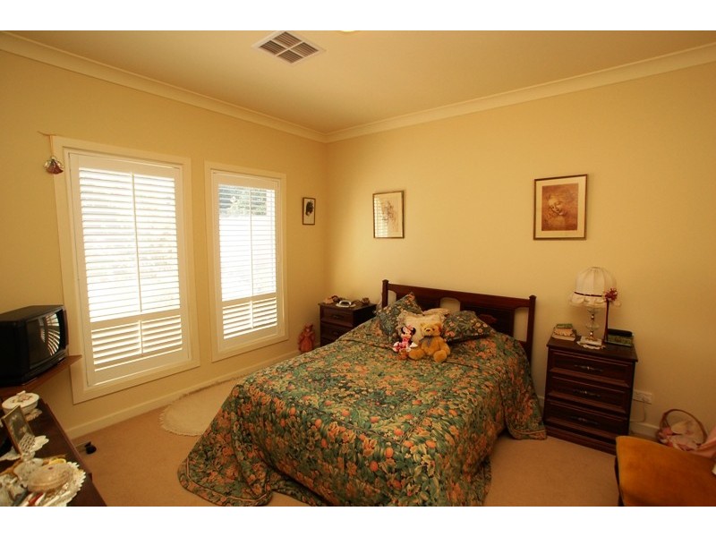 8A Ewell Ave, Warradale SA 5046