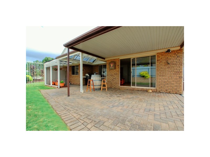 4 Kansy Court, Morphett Vale SA 5162