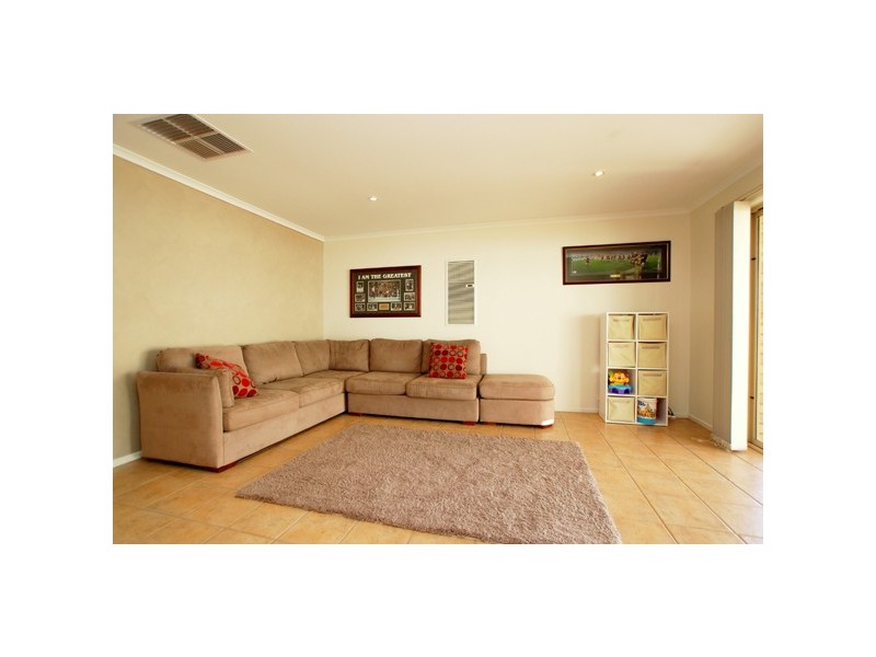 4 Kansy Court, Morphett Vale SA 5162