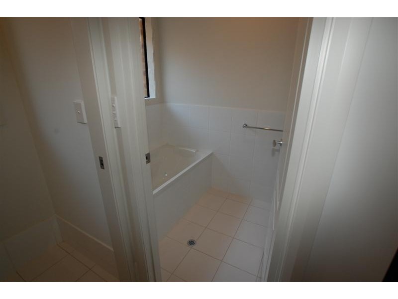 2d Dalkeith Avenue, Dover Gardens SA 5048