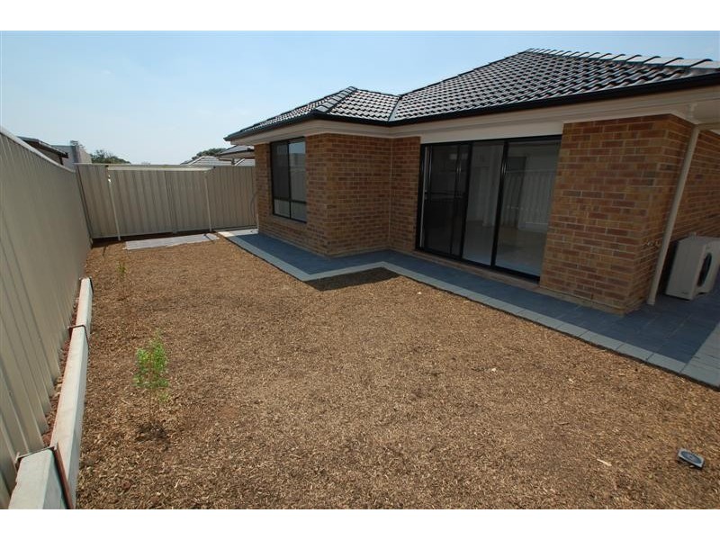 2d Dalkeith Avenue, Dover Gardens SA 5048