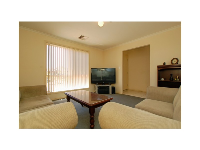 24 Abbott Avenue, Morphett Vale SA 5162