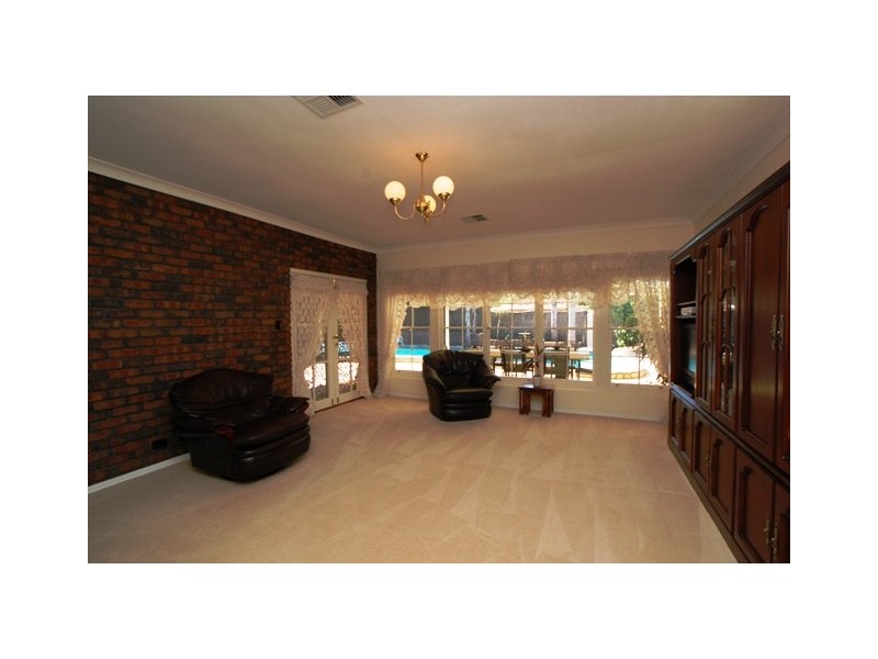 9-11 Dumphries Street, Flagstaff Hill SA 5159