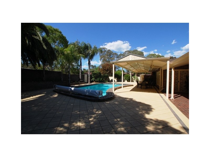 9-11 Dumphries Street, Flagstaff Hill SA 5159