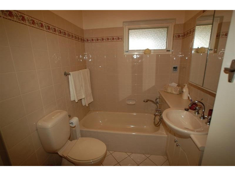 5 The Triangle, Warradale SA 5046