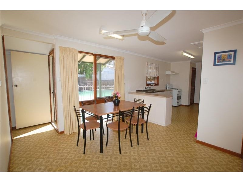 11 Milan Crescent, Hackham West SA 5163