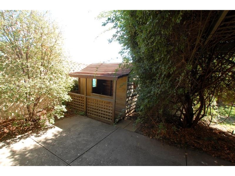 16  Topaz Drive, Flagstaff Hill SA 5159