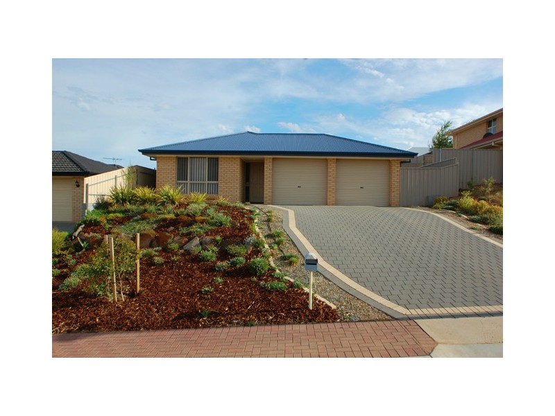16 Albany Way, Seaford Rise SA 5169
