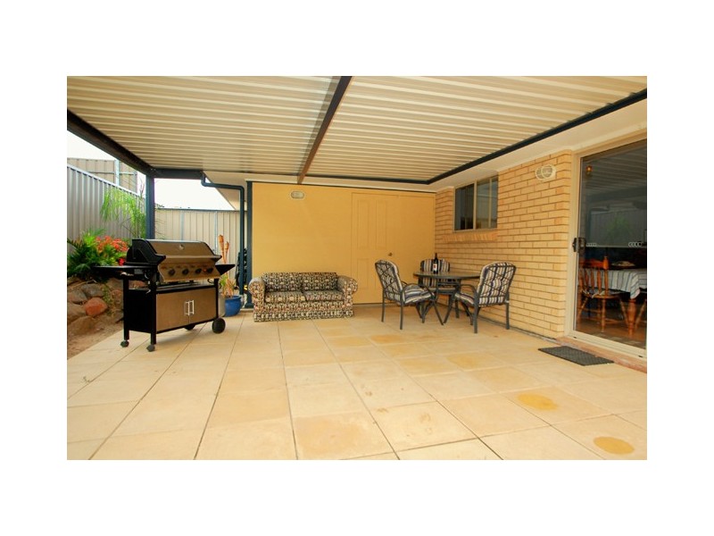 16 Albany Way, Seaford Rise SA 5169