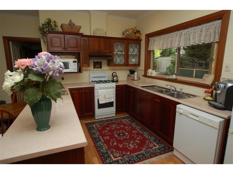 4 Abiona Street, Flagstaff Hill SA 5159