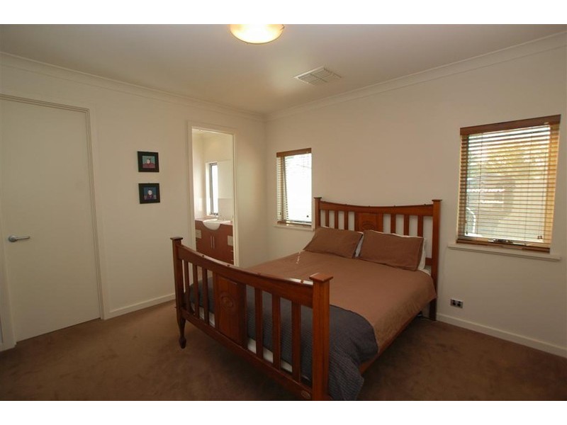17 Horizon Avenue, Seaford Rise SA 5169