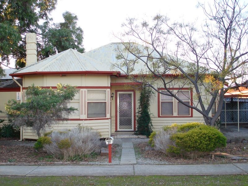 37 Deloraine Road, Edwardstown SA 5039
