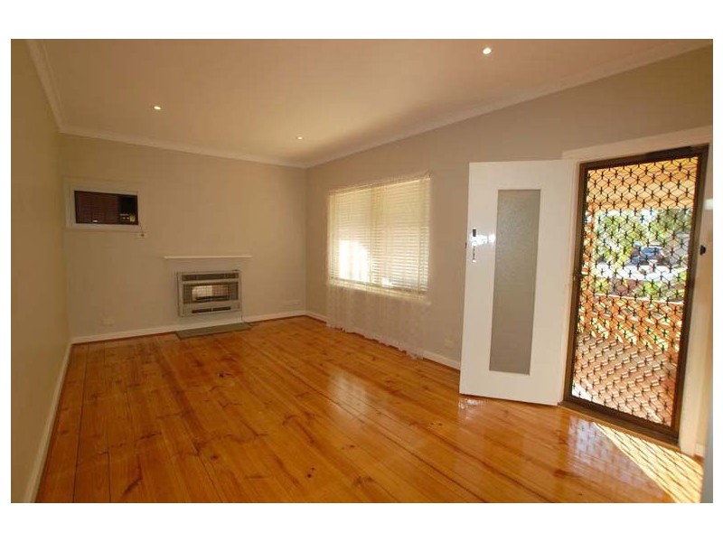 28 Sunshine Avenue, Warradale SA 5046