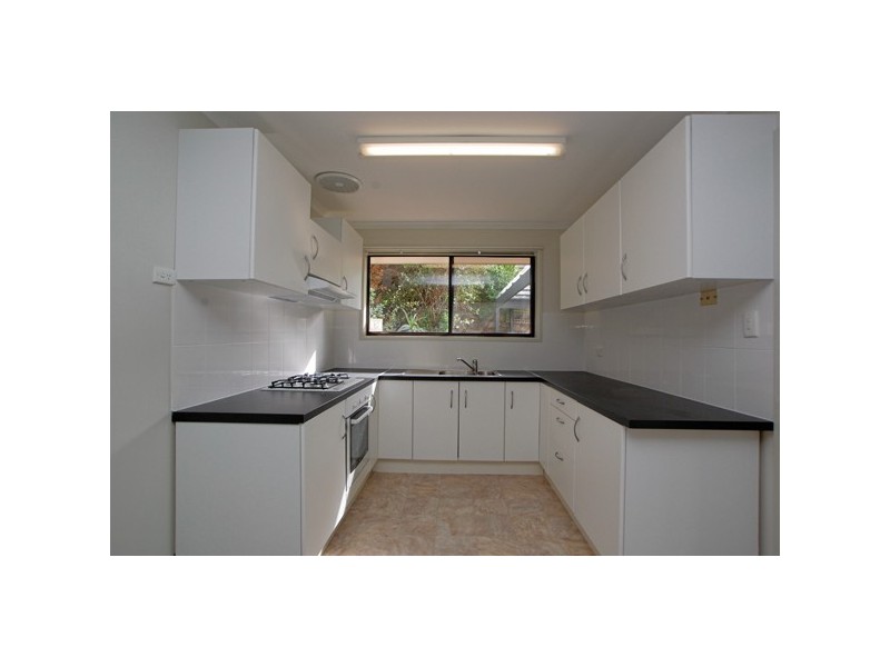 15 Chifley Crescent, Trott Park SA 5158