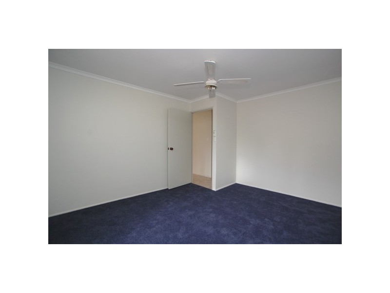15 Chifley Crescent, Trott Park SA 5158