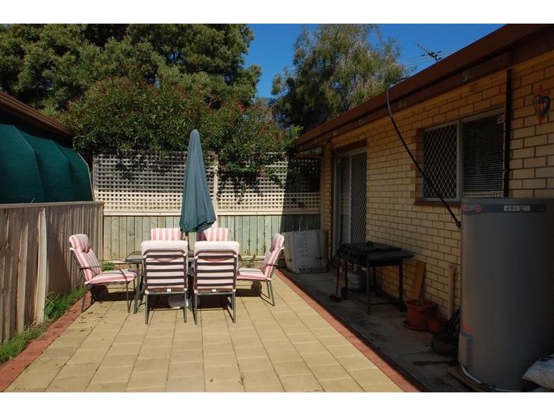 6/15 Booth Avenue, Morphett Vale SA 5162