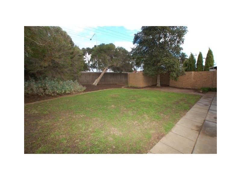 177 Black Road, Flagstaff Hill SA 5159