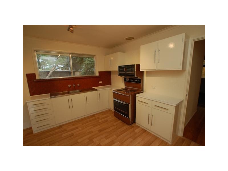 177 Black Road, Flagstaff Hill SA 5159