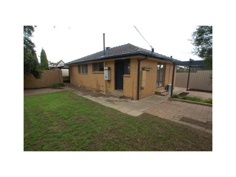 177 Black Road, Flagstaff Hill SA 5159