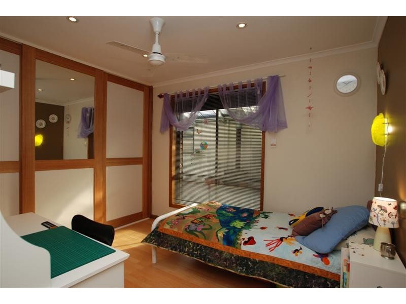 53 Delta Crescent, Aberfoyle Park SA 5159