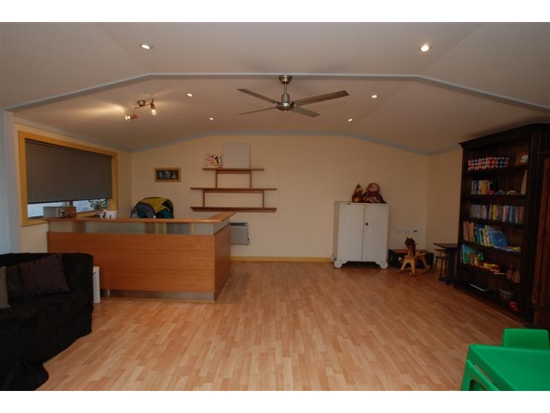 53 Delta Crescent, Aberfoyle Park SA 5159