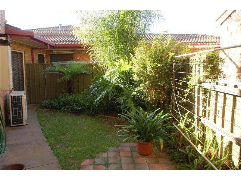 1/14 Crozier Tce, Oaklands Park SA 5046