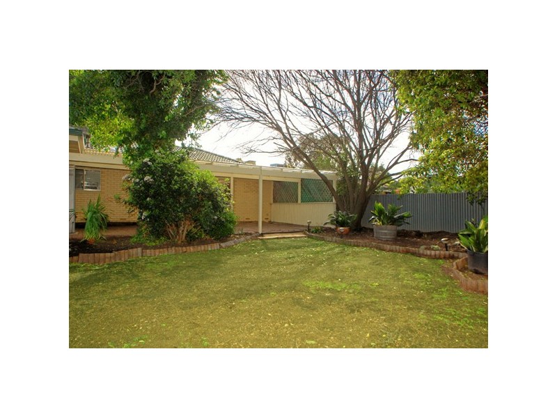 32 Riordan Street, Morphett Vale SA 5162