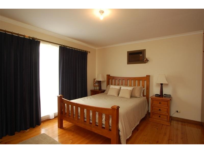 3 Rome Tce, Aberfoyle Park SA 5159
