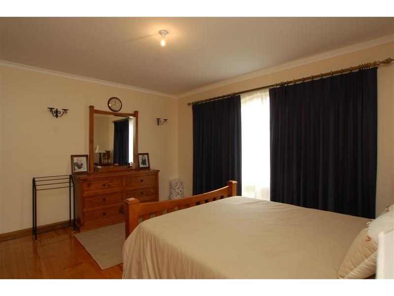 3 Rome Tce, Aberfoyle Park SA 5159