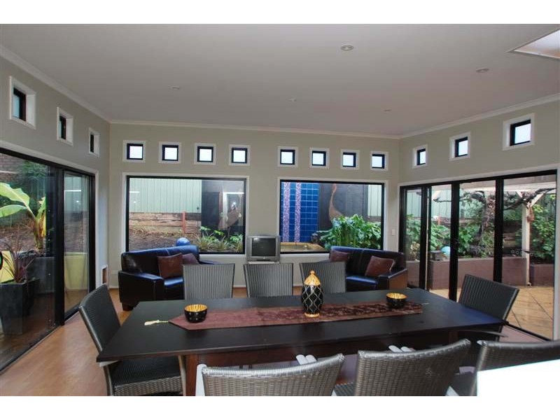 17 Dew Street, Aberfoyle Park SA 5159
