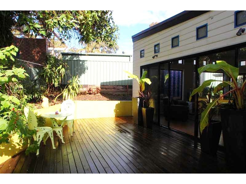 17 Dew Street, Aberfoyle Park SA 5159