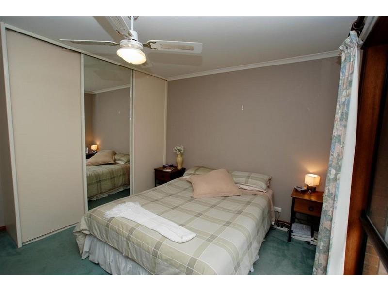 12 Cambridge Street, Port Noarlunga South SA 5167
